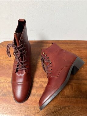 Women's Leather Lace-Up Cap-Toe Boots in Chestnut Brown